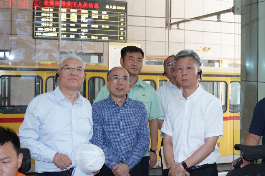2024.06.23湖北省政协副主席张柏青莅临金徽股份调研.jpg