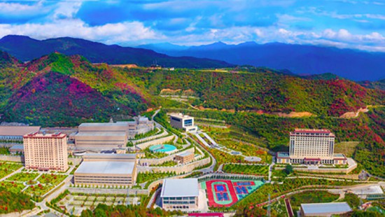 In February 2021, Jinhui Mining ranked first in the First National Green and High-quality Development Top 20 Mines Selection.